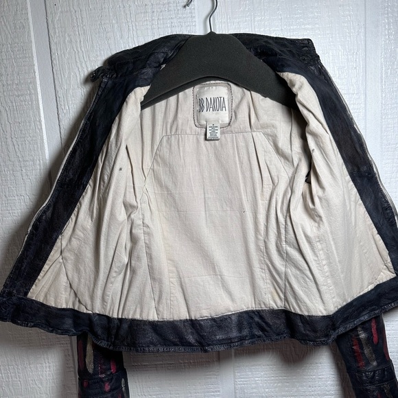 Metallica Leather Jacket Upcycle hand colored and decorated well loved - Picture 10 of 17